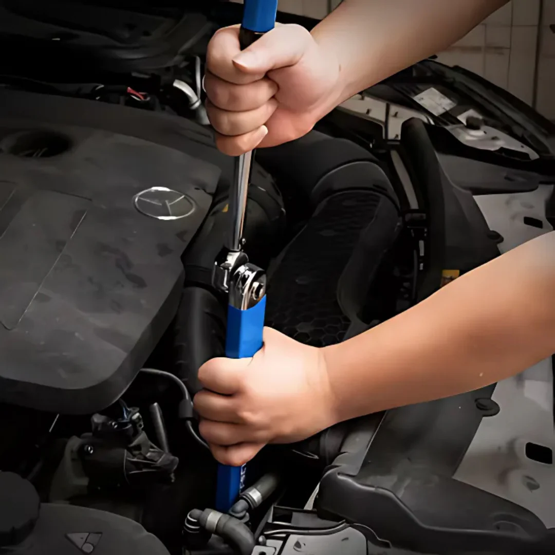 AutoGrip – Quickly and Easily Reach Bolts in Tight Areas - Image 2