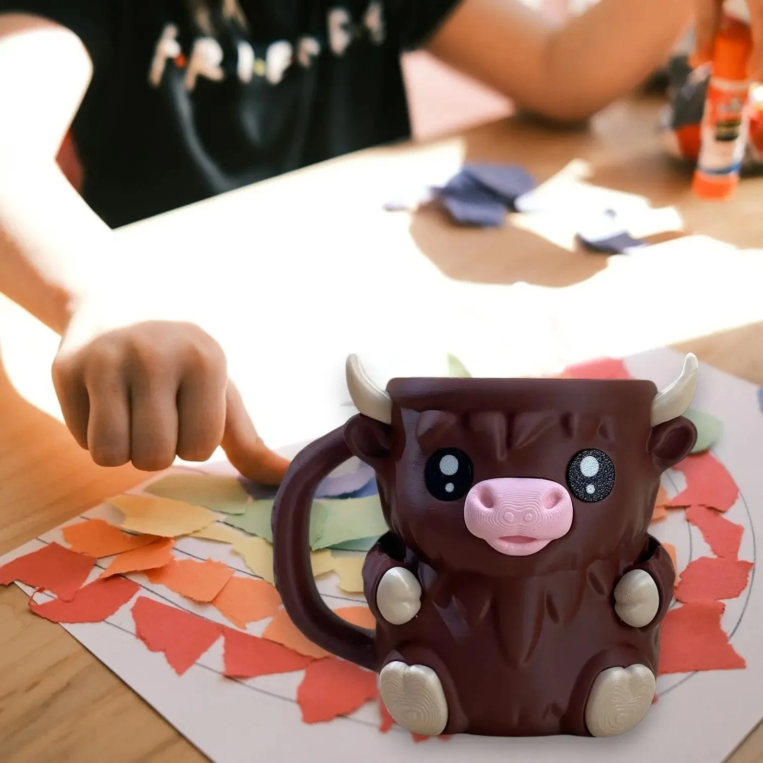 ChillyMoo – Keep Your Hands Warm While Enjoying Perfectly Chilled Ice Cream - Image 2