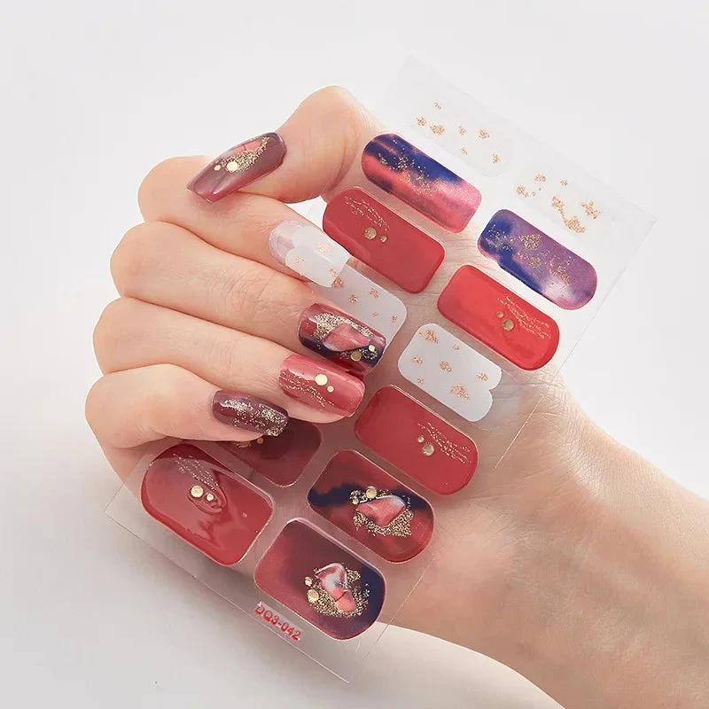 GlitzNail – Christmas Nails in Minutes, No Salon Needed - Image 2