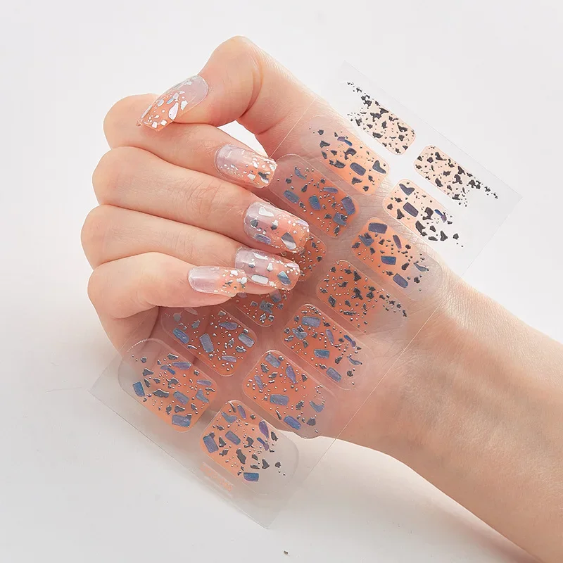 GlitzNail – Christmas Nails in Minutes, No Salon Needed - Image 37