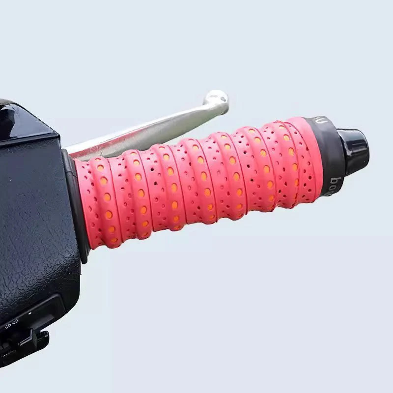 2+2 FREE | MotoGrip – Firm grip, maximum comfort on every ride - Image 3