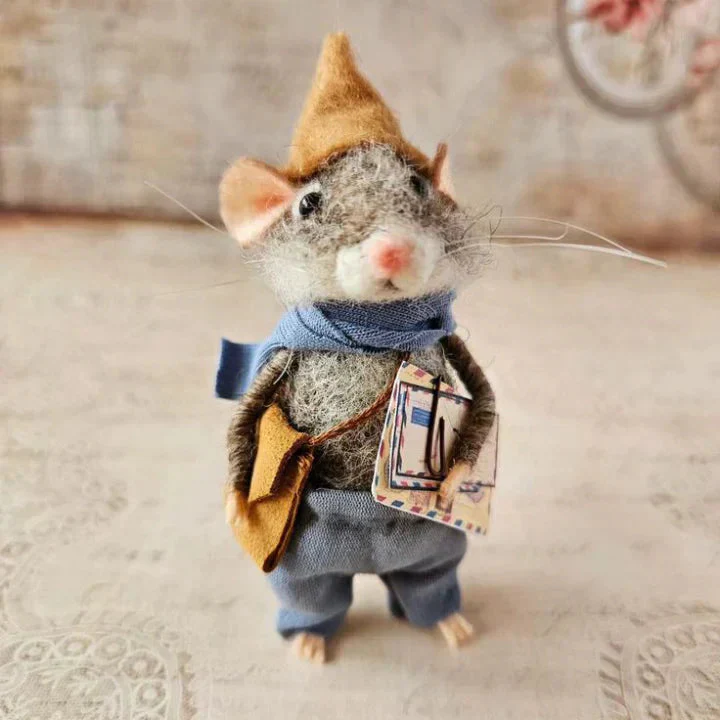 TinyTail – Handmade Mouse Full of Heart & Winter Magic - Image 17